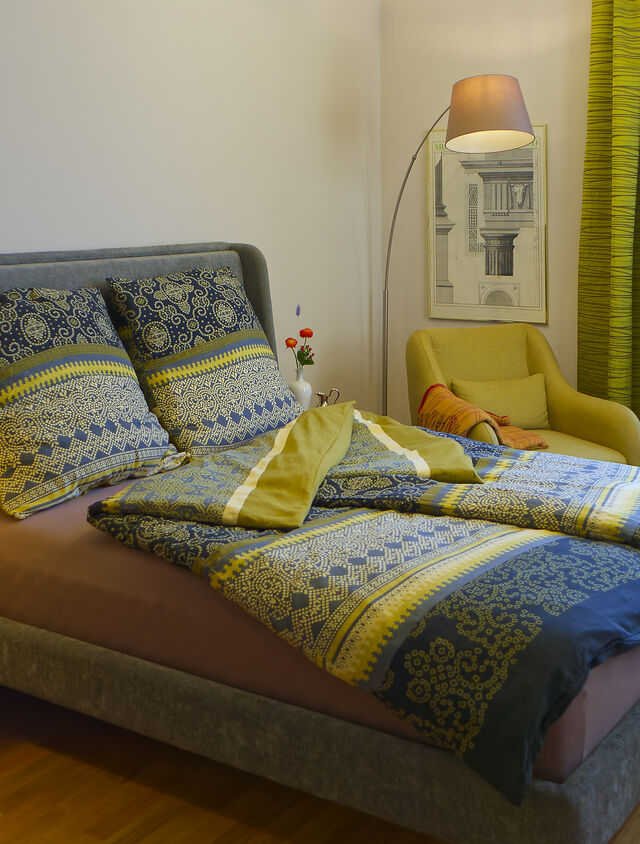 Komfortables Schlafen mit viel Platz, gem&uuml;tlichem Bett und hochwertiger Bettw&auml;sche
